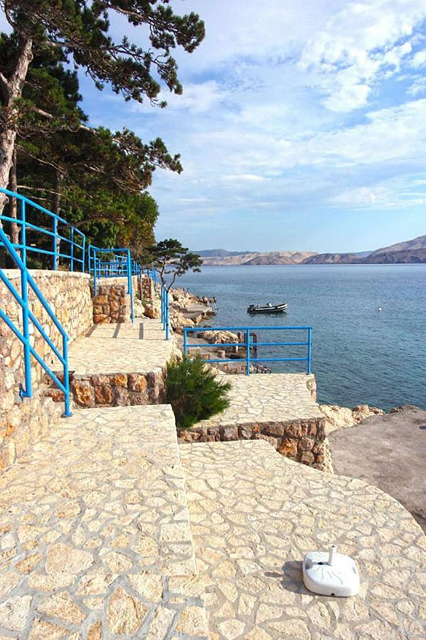 Beachfront Apartments Carlo Karlobag Exterior foto