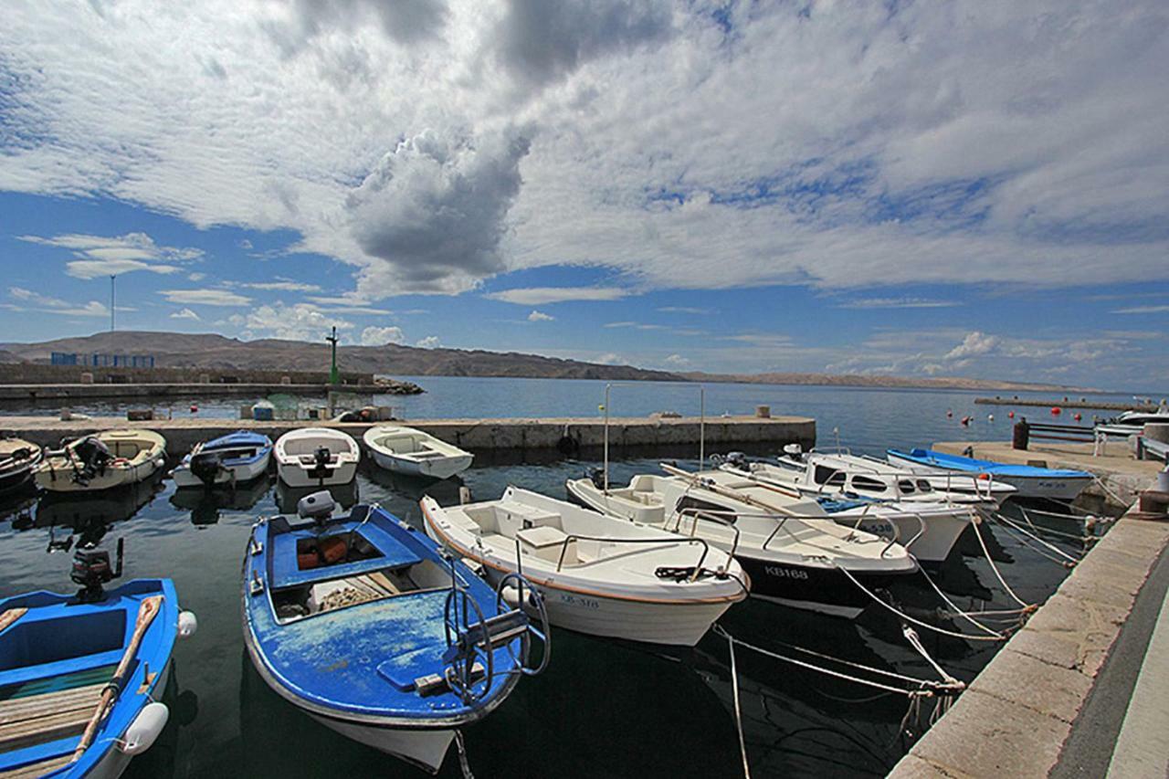 Beachfront Apartments Carlo Karlobag Exterior foto