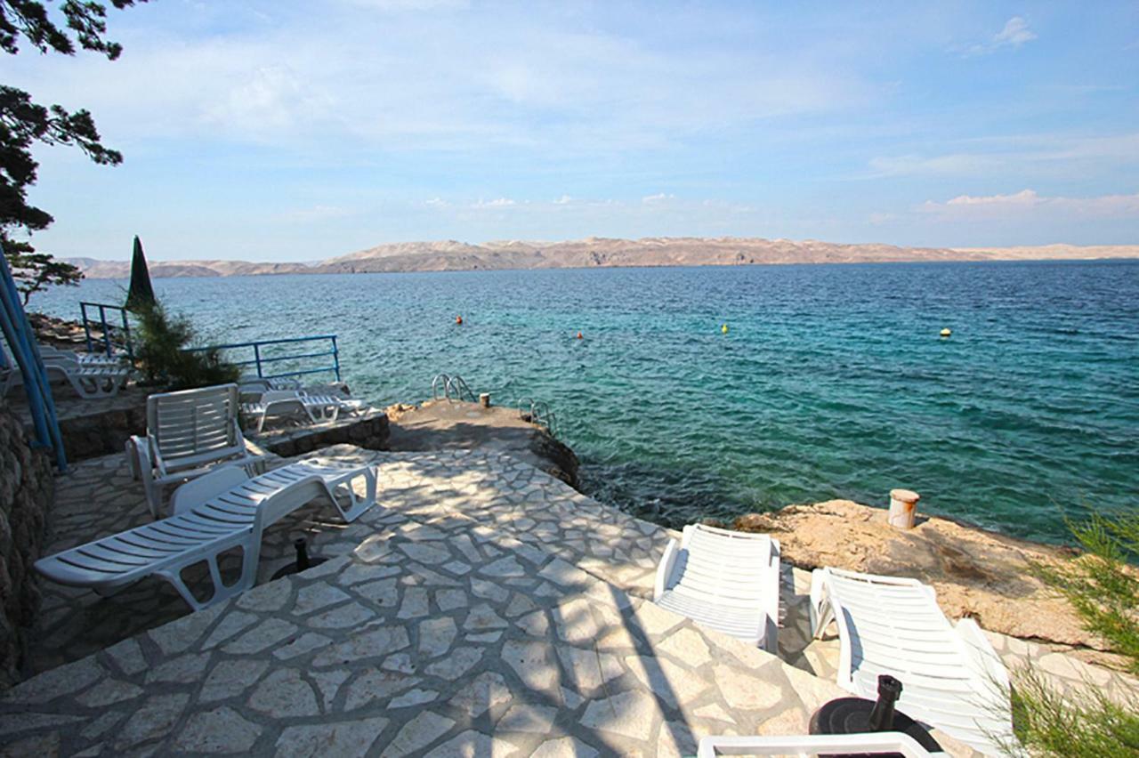 Beachfront Apartments Carlo Karlobag Exterior foto